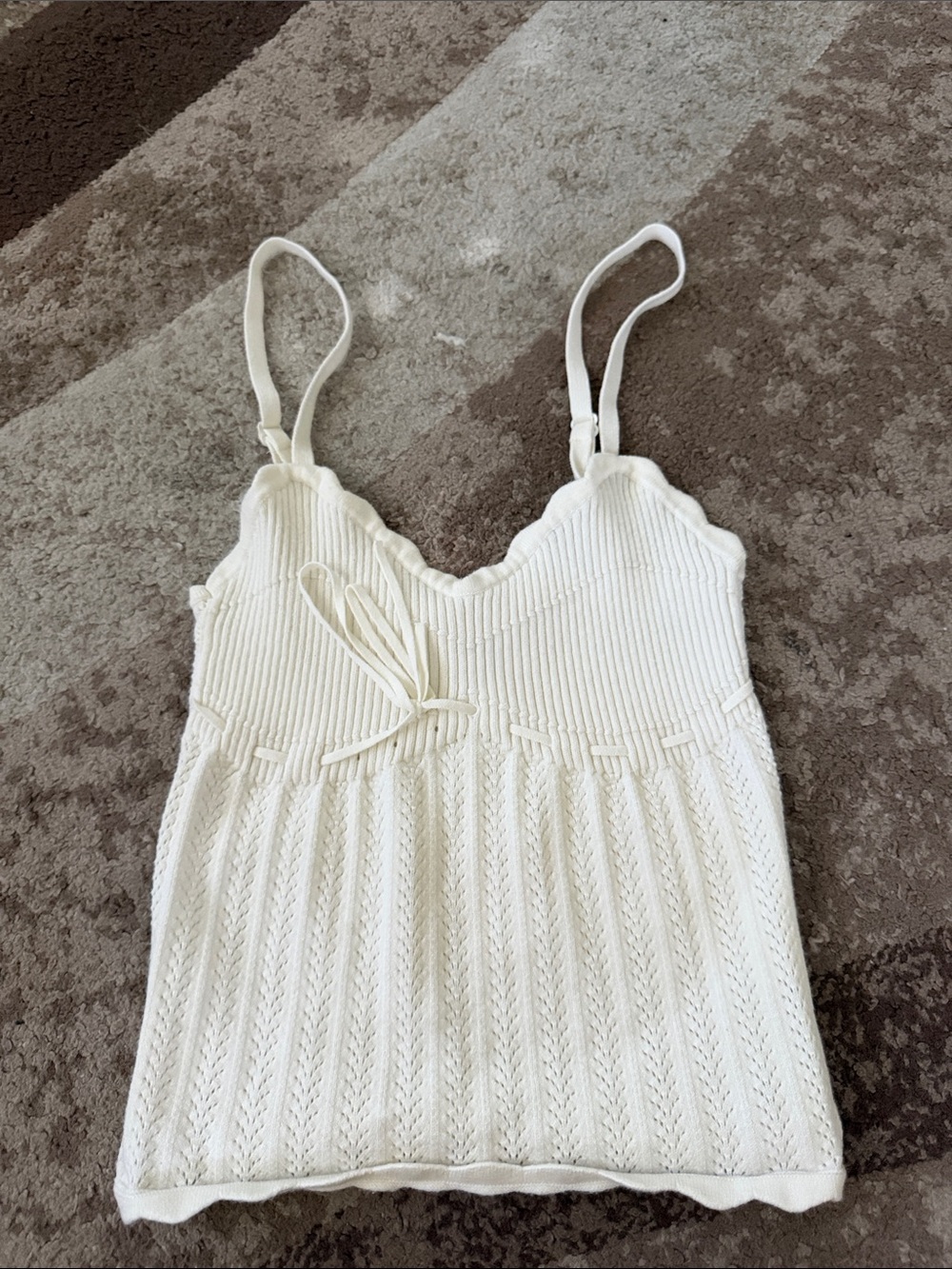 Wilfred Cream Knit Scallop-Trim Camisole with Front Tie